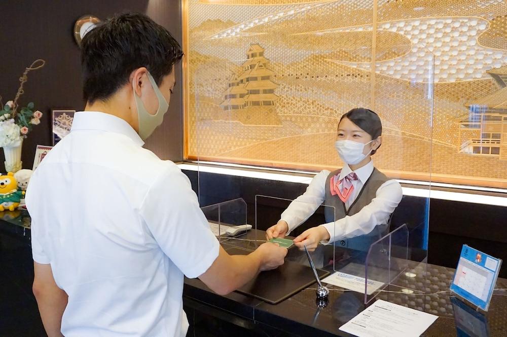 Hotel Route-Inn Hamamatsu Eki Higashi Екстериор снимка